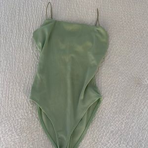 ZARA: GREEN RIB BODYSUIT